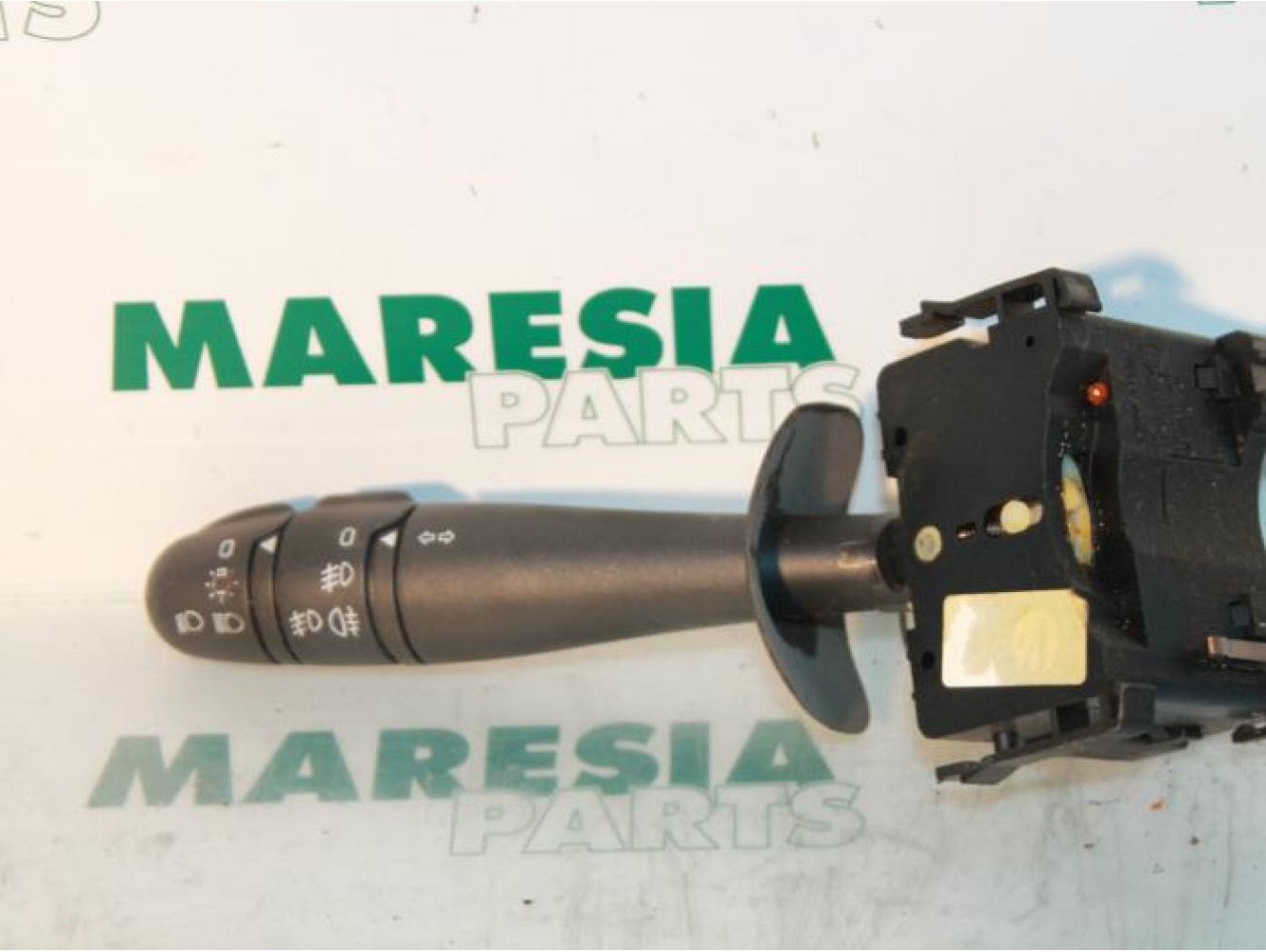 Renault - Laguna - Indicator switch