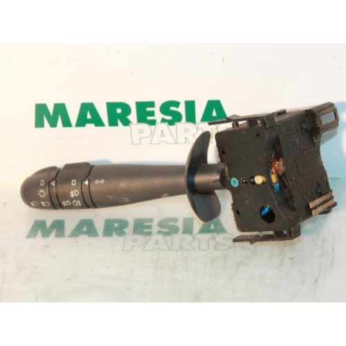 Renault - Laguna - Indicator switch