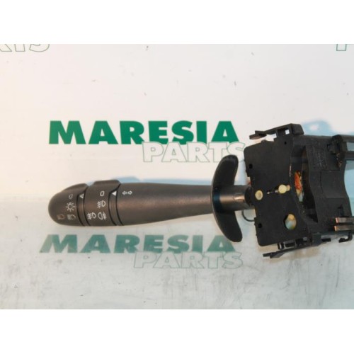 Renault - Laguna - Indicator switch