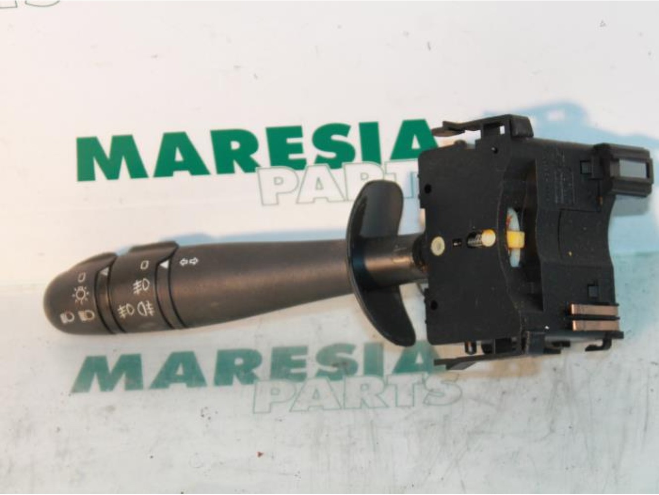 Renault - Laguna - Indicator switch
