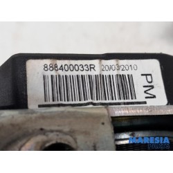 Renault - Megane - Sicherheitsgurt links hinten