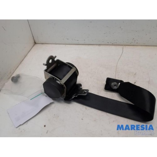 Renault - Megane - Veiligheidsgordel links-achter