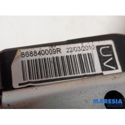 Renault - Megane - Front seatbelt, right