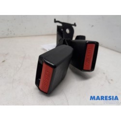 Renault - Megane - Rear seatbelt buckle, left