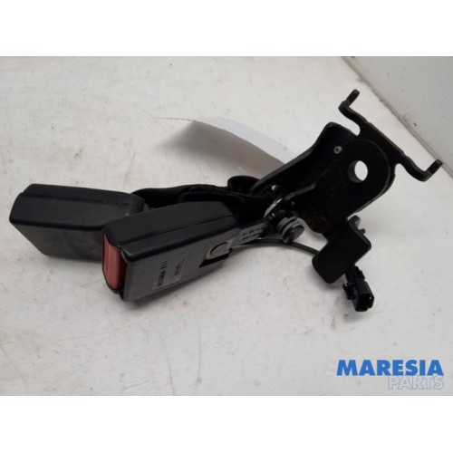 Renault - Megane - Rear seatbelt buckle, left