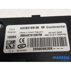 Renault - Megane - Card reader (lock)