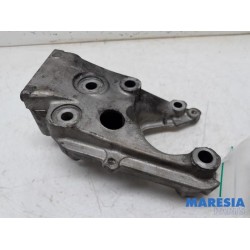 Peugeot - 307 - Engine mount