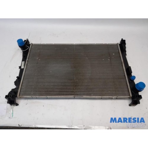 Renault - Clio - Radiator