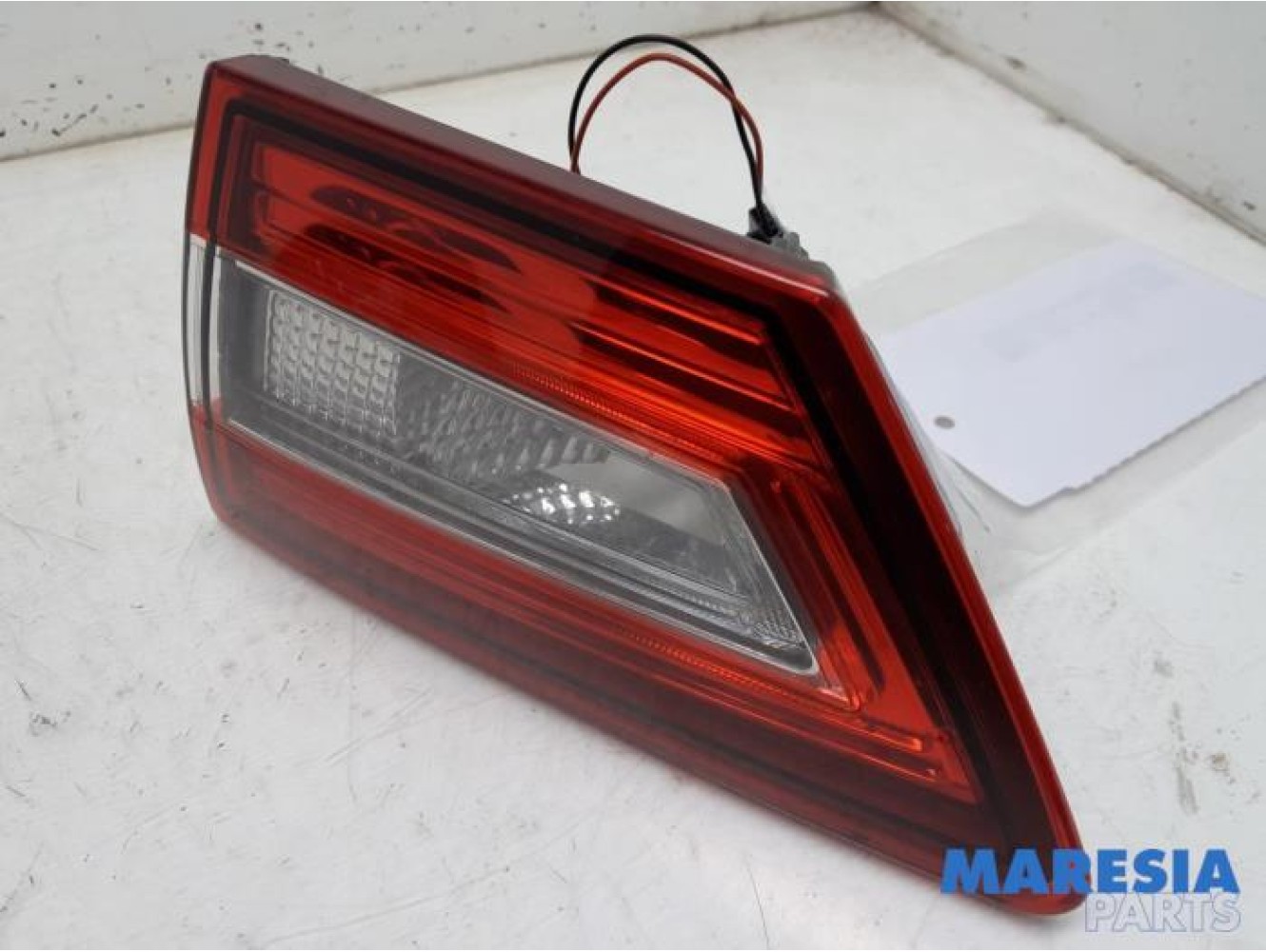Renault - Clio - Taillight, right