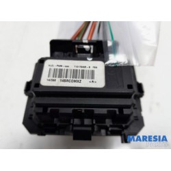 Renault - Clio - Heater resistor