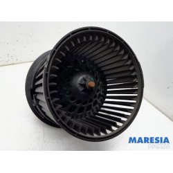 Renault - Clio - Heating and ventilation fan motor