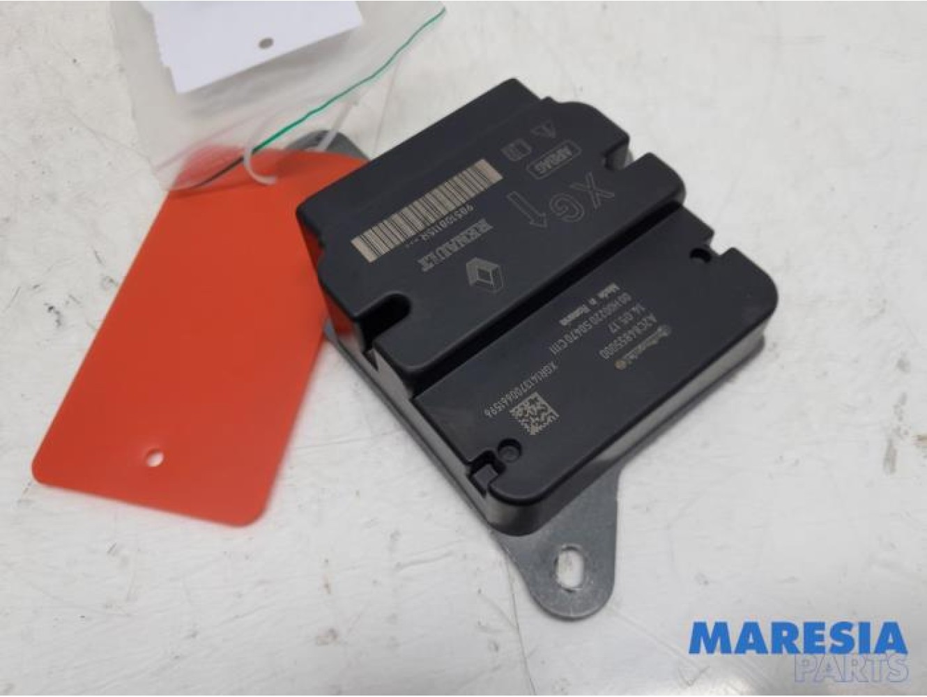 Renault - Clio - Airbag Module