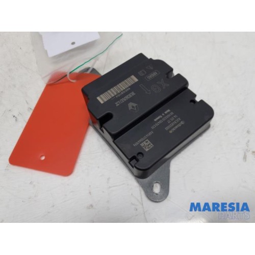 Renault - Clio - Airbag Module