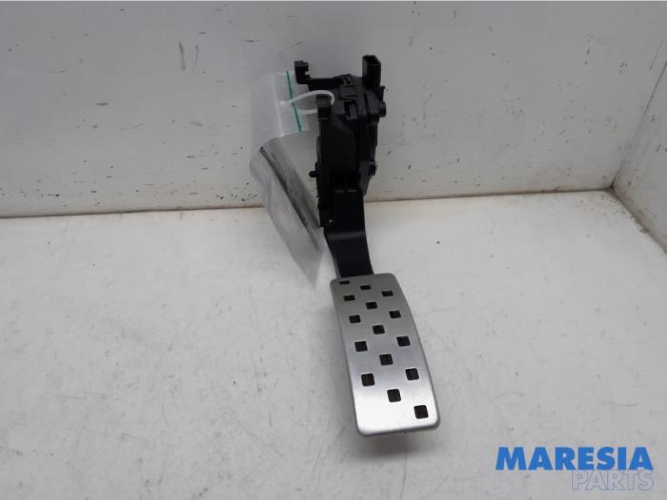 Renault - Clio - Accelerator pedal