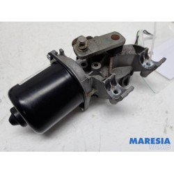 Renault - Clio - Front wiper motor
