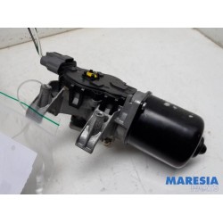 Renault - Clio - Front wiper motor