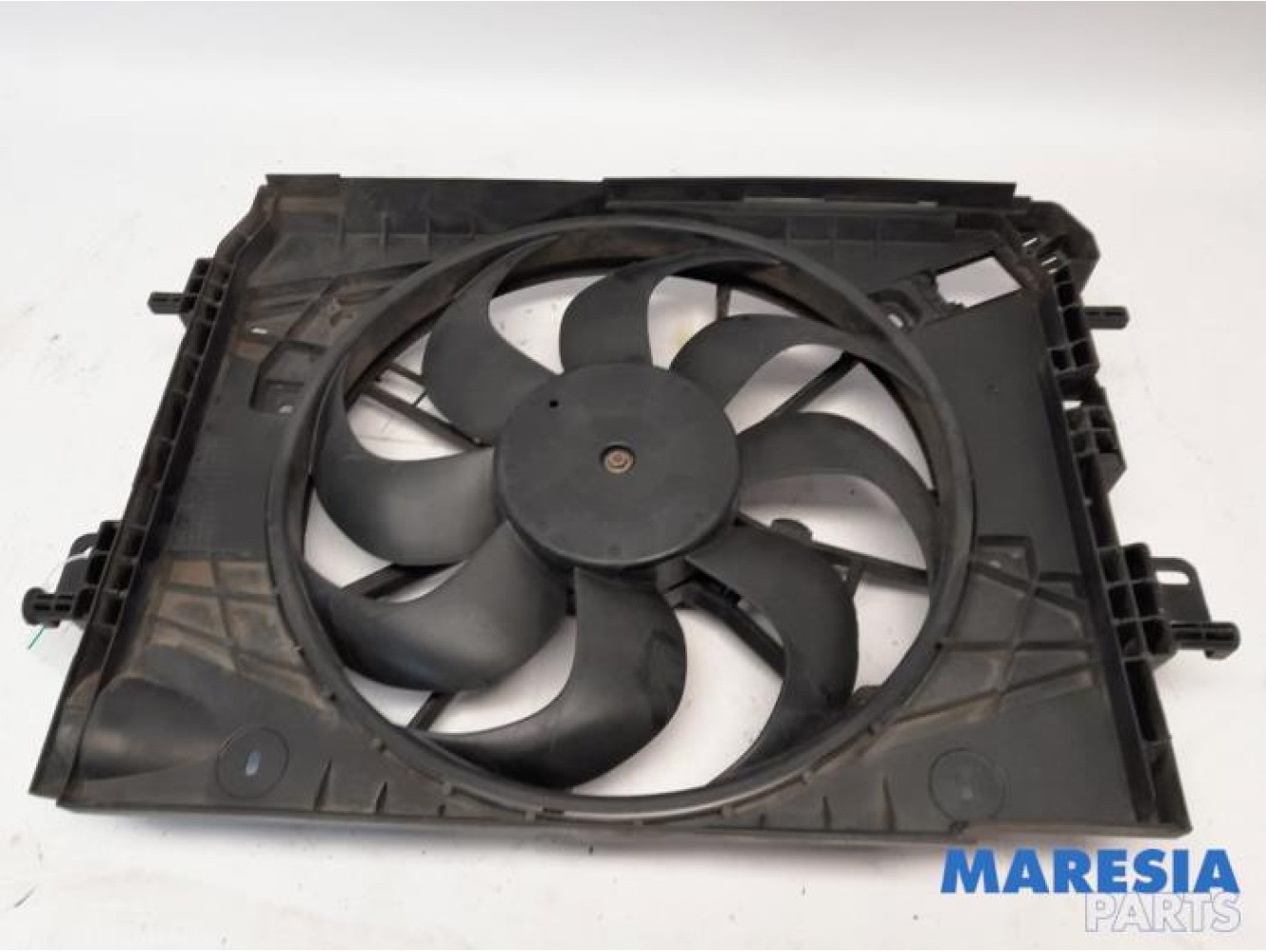 Renault - Clio - Fan motor