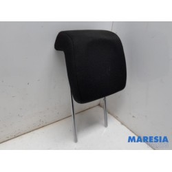 Peugeot - 5008 - Headrest