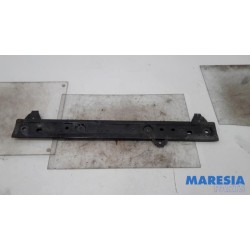 Renault - Kangoo - Radiator bar