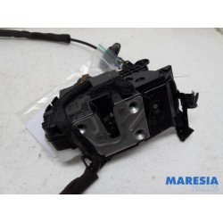Renault - Clio - Door lock mechanism 4-door, front left