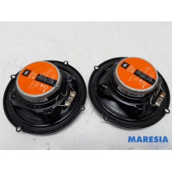 Renault - Clio - Speaker