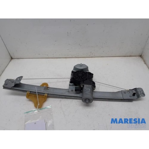 Renault - Clio - Window mechanism 4-door, front right