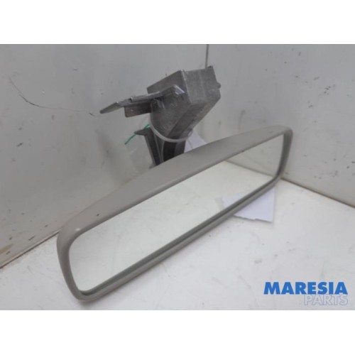 Renault - Clio - Rear view mirror