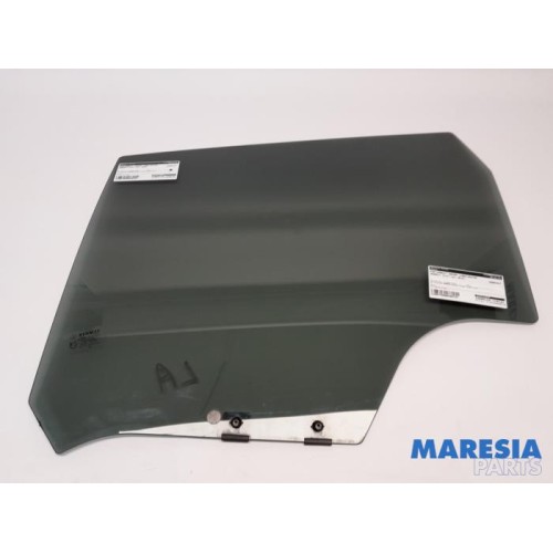 Renault - Clio - Rear door window 4-door, left