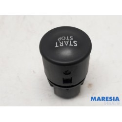 Renault - Megane - Start/stop switch