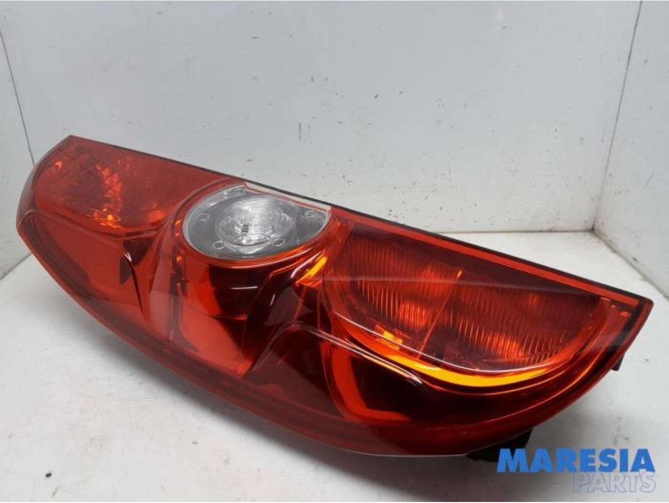 Fiat - Doblo - Taillight, left