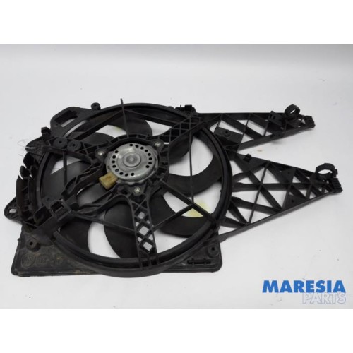 Fiat - Doblo - Fan motor