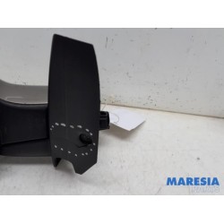 Renault - Grand Scenic - Wing mirror, left