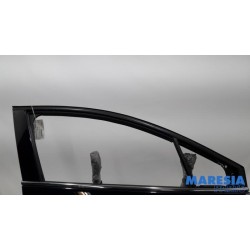 Renault - Clio - Front door 4-door, right