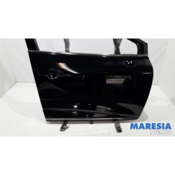 Renault - Clio - Front door 4-door, right