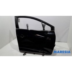 Renault - Clio - Front door 4-door, right