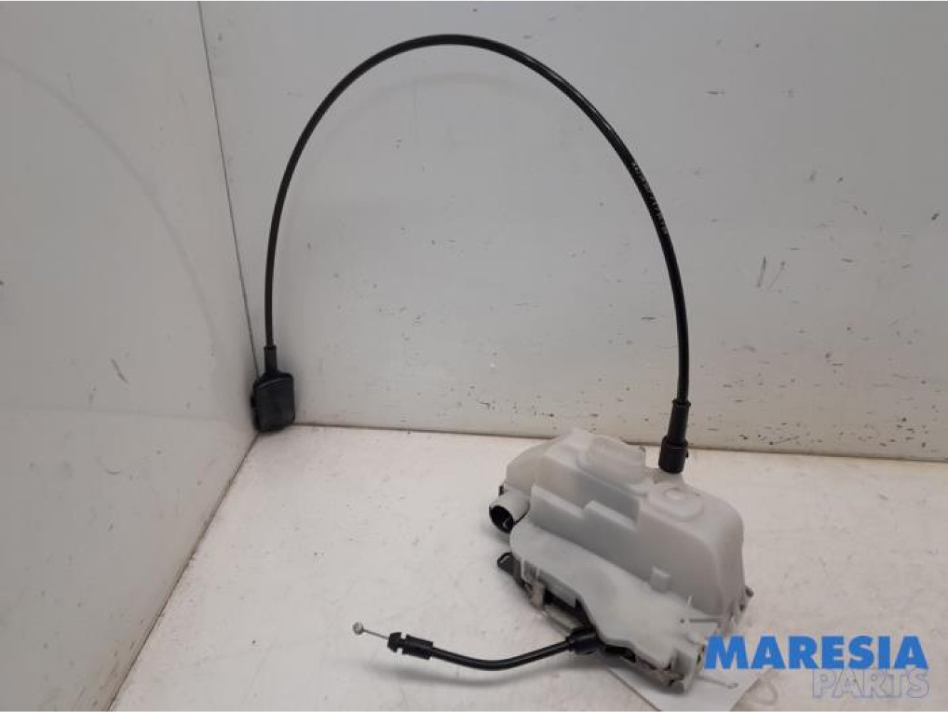 Renault - Grand Scenic - Front door lock mechanism 4-door, right