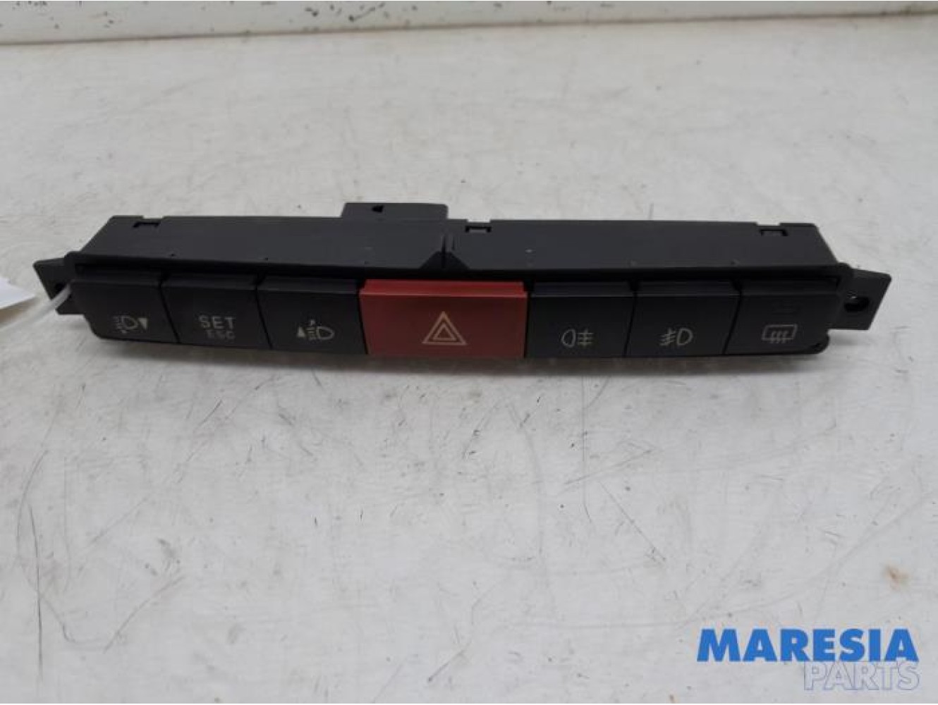 Fiat - Doblo - Panic lighting switch