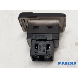 Fiat - Doblo - AUX/USB aansluiting