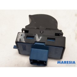 Fiat - Doblo - Electric window switch