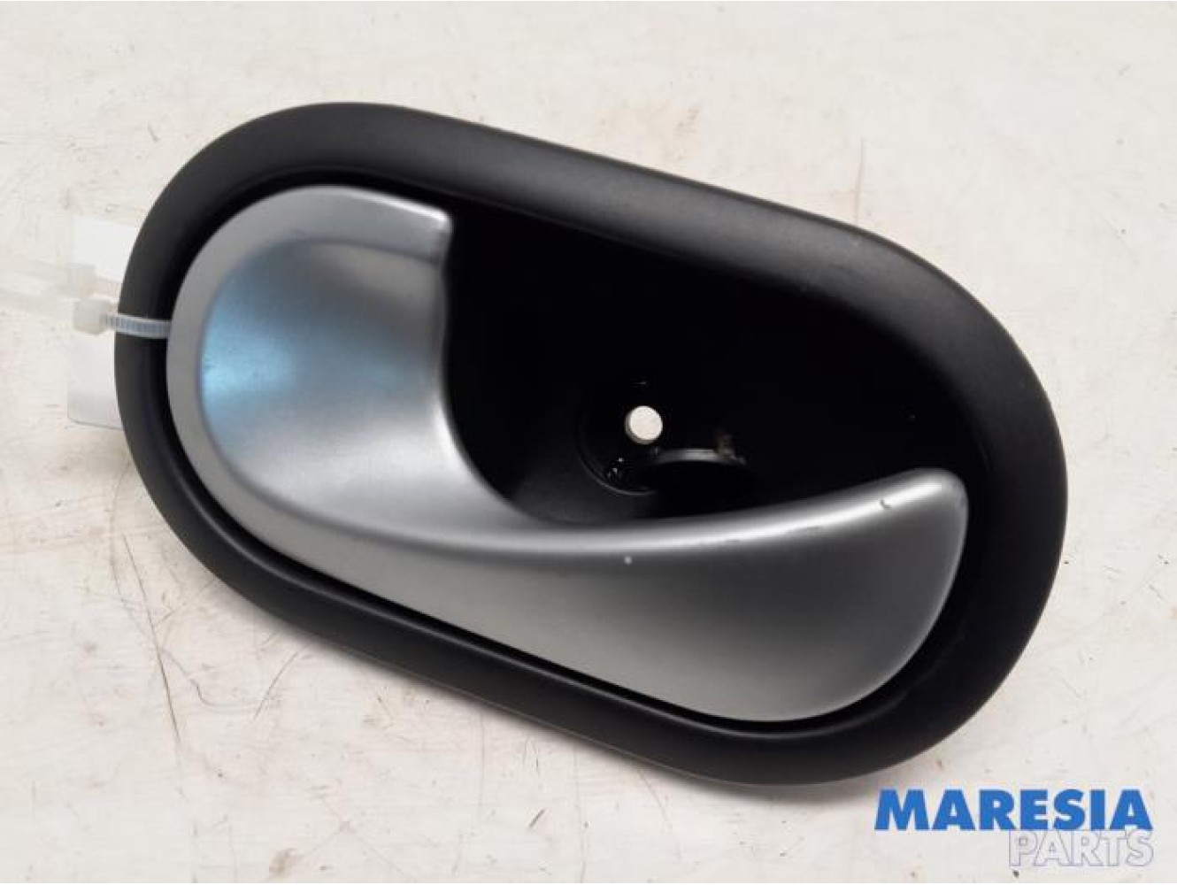 Renault - Grand Scenic - Door handle 4-door, front left