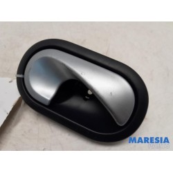 Renault - Grand Scenic - Poignée portière 4portes arrière droite
