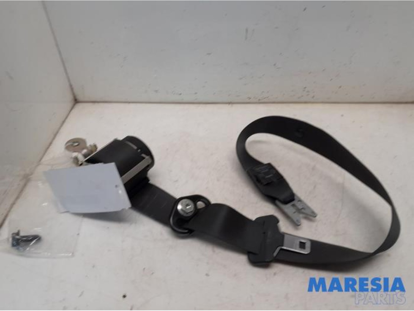 Renault - Grand Scenic - Front seatbelt, right