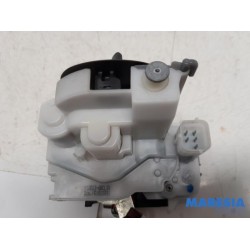 Fiat - Doblo - Sliding door lock mechanism, left
