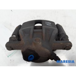 Renault - Clio - Front brake calliper, right