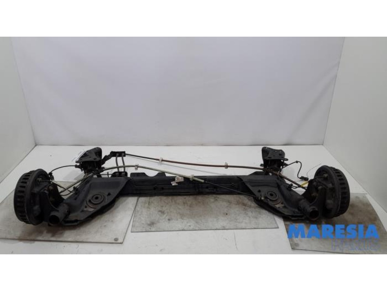 Renault - Clio - Rear-wheel drive axle