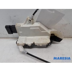 Peugeot - 5008 - Door lock mechanism 4-door, front left