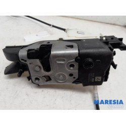 Peugeot - 5008 - Door lock mechanism 4-door, front left