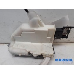 Peugeot - 5008 - Front door lock mechanism 4-door, right