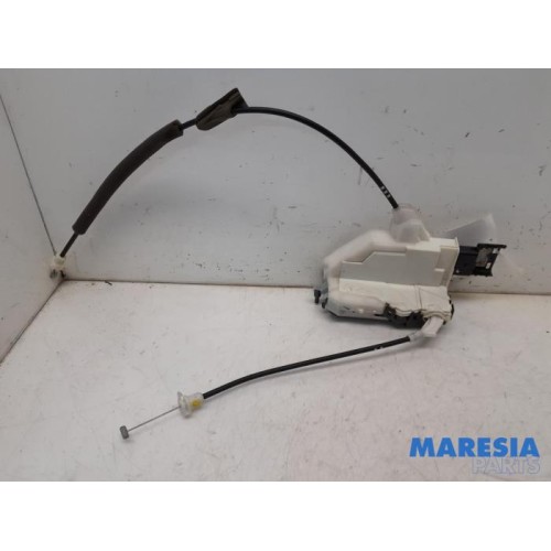 Peugeot - 5008 - Front door lock mechanism 4-door, right
