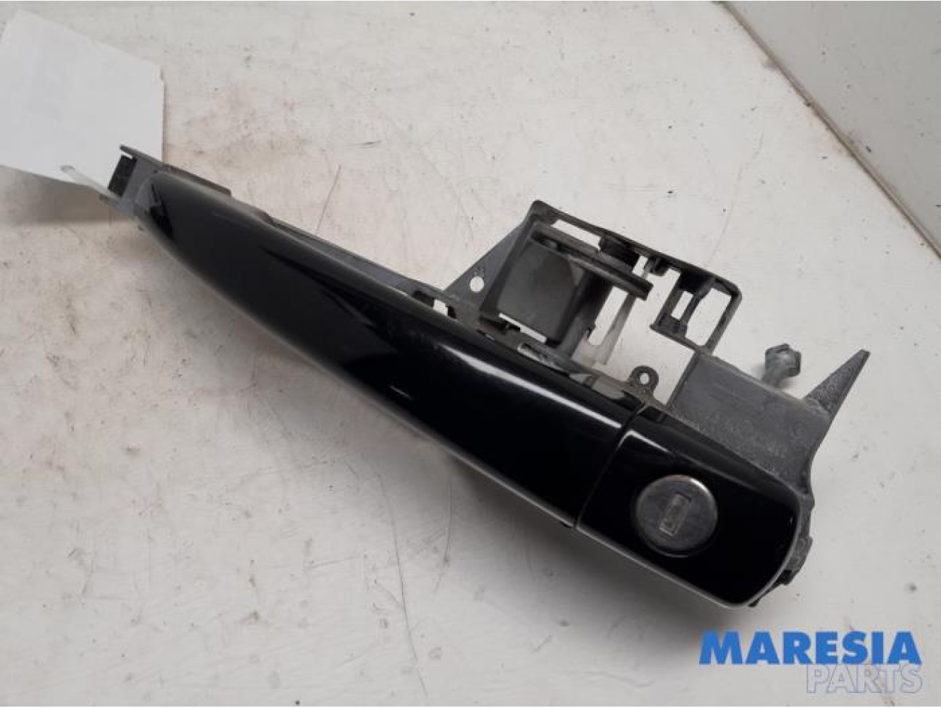 Peugeot - 5008 - Door handle 4-door, front left